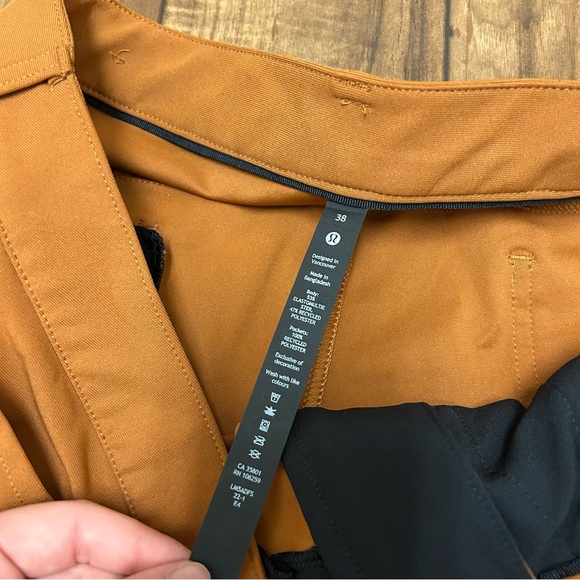 Lululemon ABC Pants Mens 38x33 Classic Fit 5 Pocket Stretch Warpstreme LM5ADFS - Picture 6 of 10